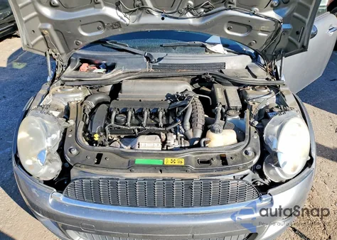 2010 Mini Cooper S Clubman z USA, uszkodzony, nr VIN WMWMM3C57ATZ33146